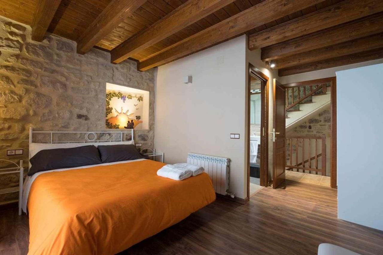 Caseras Casa Rural Lo Niu المظهر الخارجي الصورة