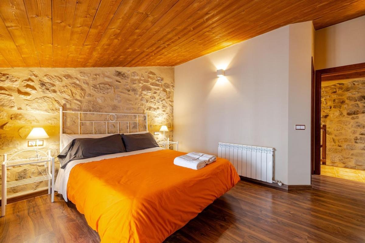 Caseras Casa Rural Lo Niu المظهر الخارجي الصورة