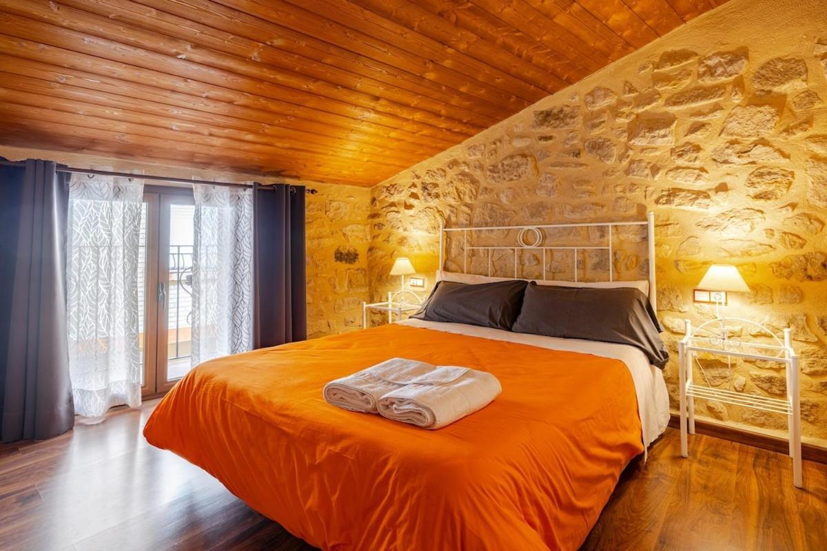 Caseras Casa Rural Lo Niu المظهر الخارجي الصورة